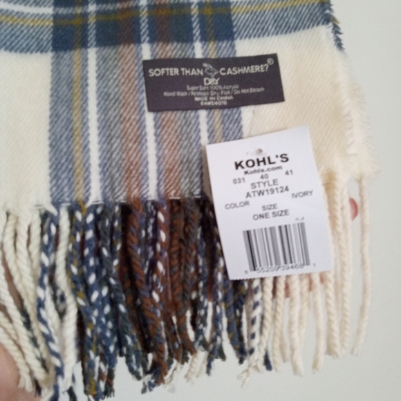 D&Y Softer than Cashmere 100% acrylic scarf - Picture 2 of 4